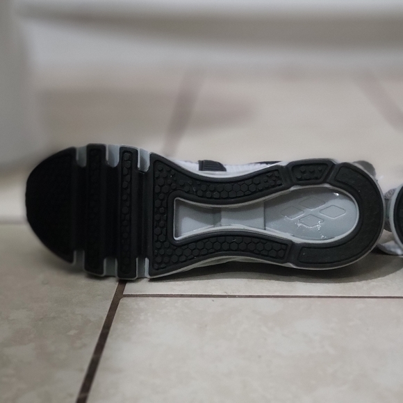 Men’s Athletic Walking Blade Running Shoes - Picture 9 of 16